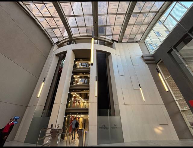 979M² OFFICE TO LET IN CAPE TOWN CITY CENTRE